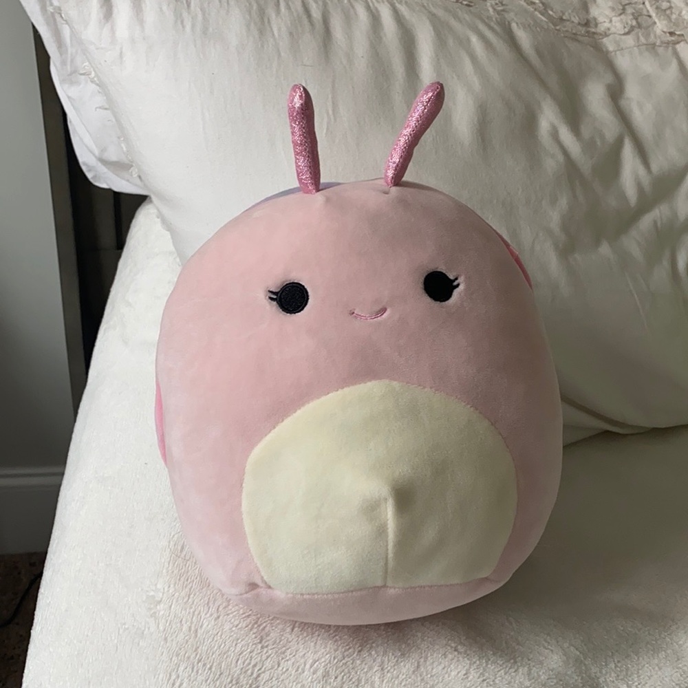Silvana the Snail - 8” Squishmallow